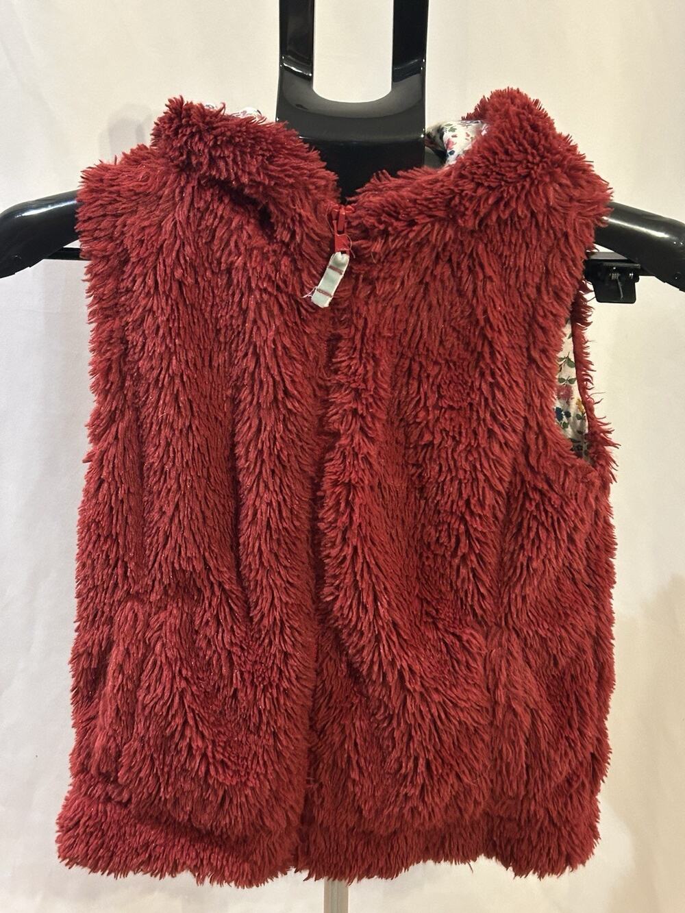 Mini Boden Red Furry Zip Up Hooded Vest Girls size 9-10Y